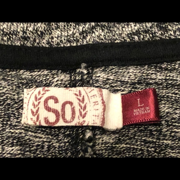 SO 1/4 zip women’s pullover. SZ-L - Picture 4 of 4